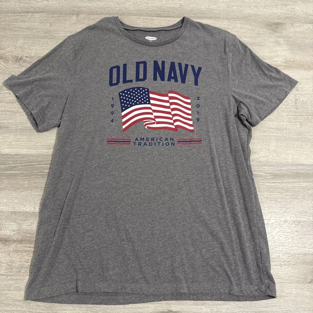 Old Navy Shirt Men’s 2XL Gray USA American Flag 2019 Patriotic Stars And Stripes